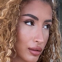 Jazmine Curly Chick Nude