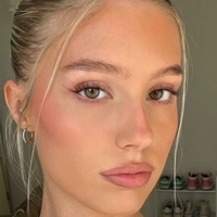 Julia Eumel Nude
