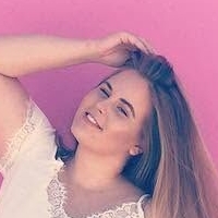 Julia Nevadomsky Nude