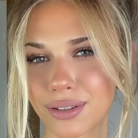 Julia Pytel Nude