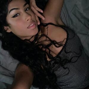 Julia Sousa Nude