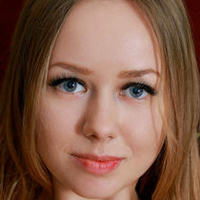 Julia Swe Nude