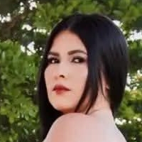 Juliana Gomes Nude