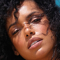 Juliana Nepomuceno Nude