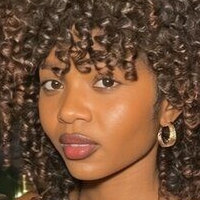 Julie Ngounga Nude