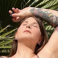 juliedotpaw Nude