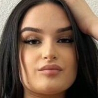 Justine Juicy Nude