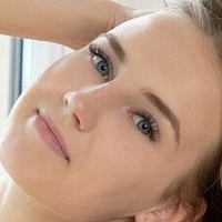 Kamila Bâti Nude
