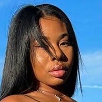 katanahtease Nude