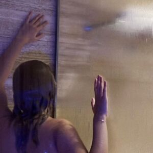 Kelly Lewis Nude