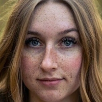 Kennt sie jmd? Nude