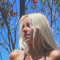 Kenziewippert Nude