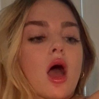 Khloeexoxo Nude