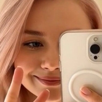 Kierabumblebee Nude