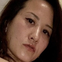 Kim Kisses Nude