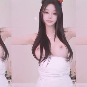 Korean BJ Nude