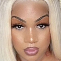kylie.ts Nude