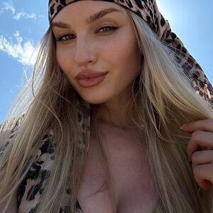 lana_ocean Nude