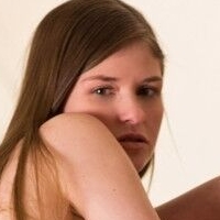 Lara Brookes Nude
