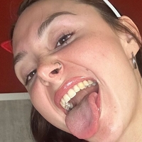 latinar0 Nude