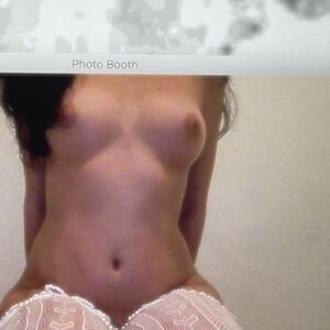 LatinaTeen Nude