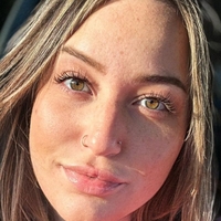 Laur Nude