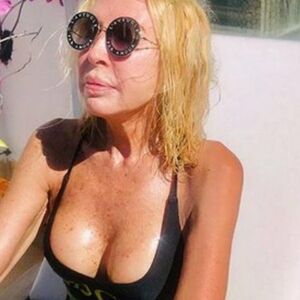 Laura Bozzo Nude