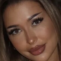Laura Moradi Nude