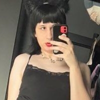 Laura Salem Nude