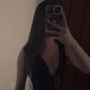 Laura Tesoro Nude