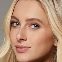 Lauren Peters Nude