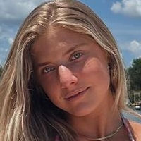 Lauren Snyder Nude