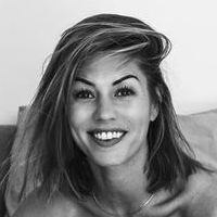 Laurie Peret Nude