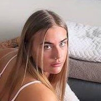 Leah McEwan Nude