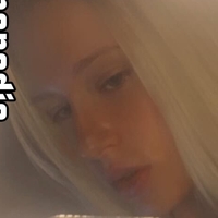 Leahhenden1 Nude