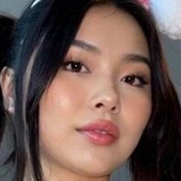 leahyuna Nude