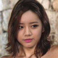 Lee Hyeri Nude