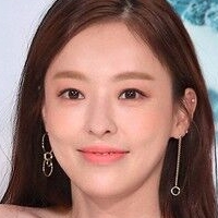 leedahee Nude