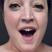 leeeiiigh Nude