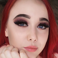 levi_red Nude