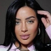 Leyla Lahouar - Fakes Nude