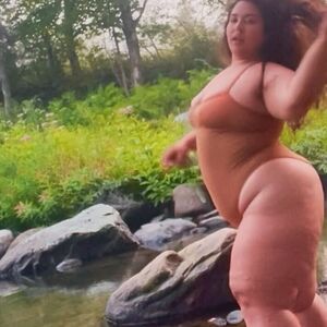 Lilcurvyqueenb Nude