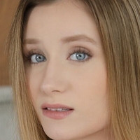 Lily Bloom Nude