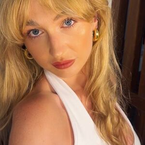 lily.brodi Nude