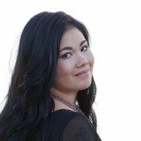 Lin Lee Nude