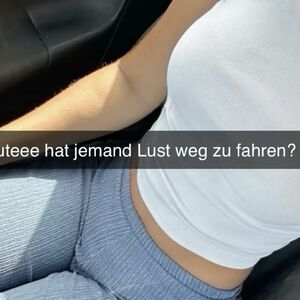 Lisa-gibt Nude