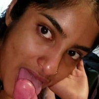 LittleDesiQueen Nude