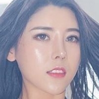 Liu Tai Yang Nude