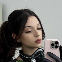 Liuh Nude