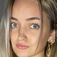 Livistitties Nude